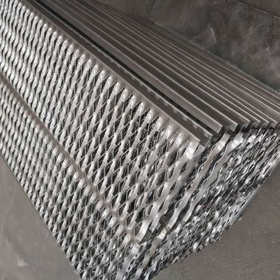 Powder Coating Safety Plank Grip Strut Grating For Vehicle Steps Work Platforms