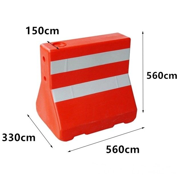 A barreira da estrada da água vermelha, água encheu o peso 3kgs dos postes de amarração 560*140*350*560mm