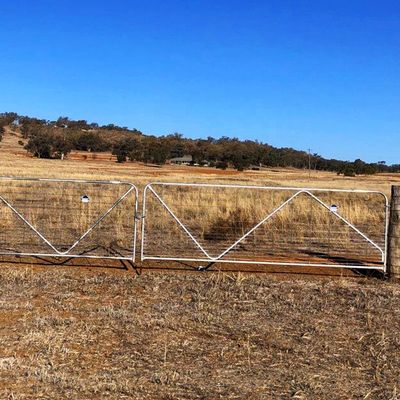 Galvanized N Stay Welded Mesh Steel Farm Gates